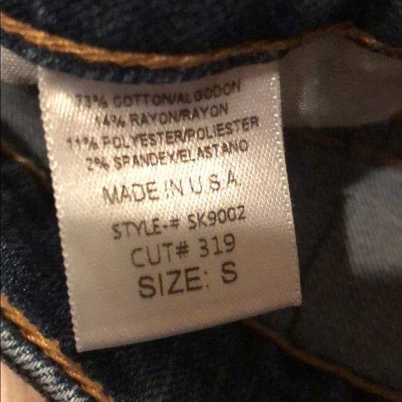 Like new o2 Denim frayed front mini skirt - small - Picture 5 of 5